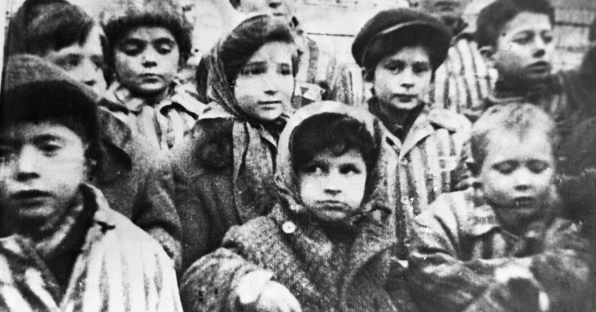 Дети, освобожденные из лагеря «Освенцим» - ИноСМИ, 1920, 01.08.2021