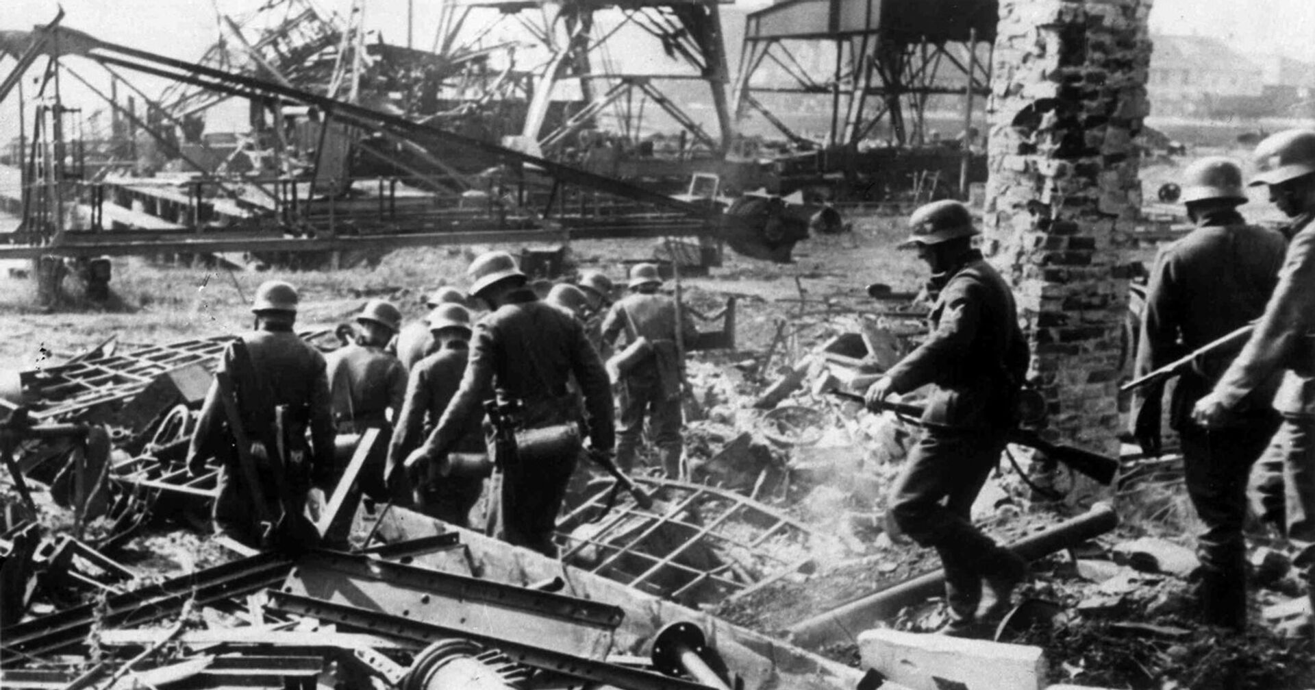 Немецкие солдаты на Вестерплатте, 2 сентября 1939 года - ИноСМИ, 1920, 29.10.2020