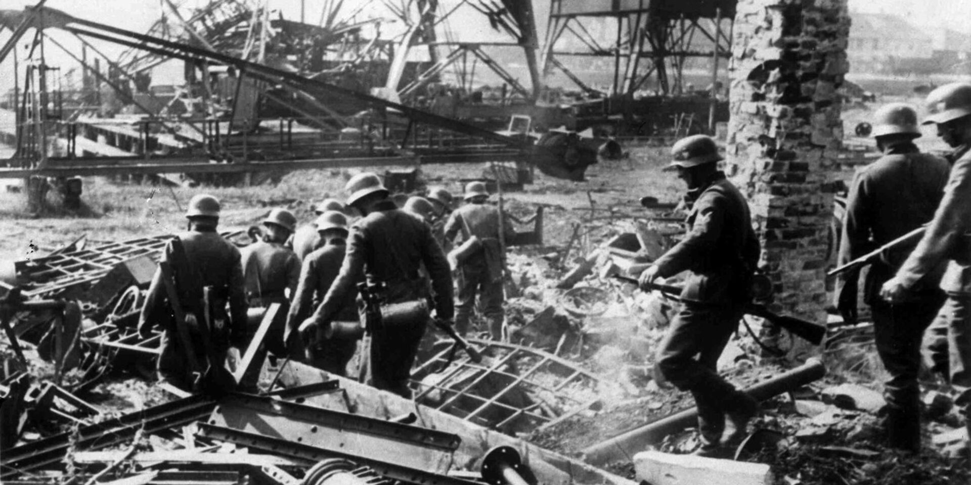 Немецкие солдаты на Вестерплатте, 2 сентября 1939 года - ИноСМИ, 1920, 02.09.2023