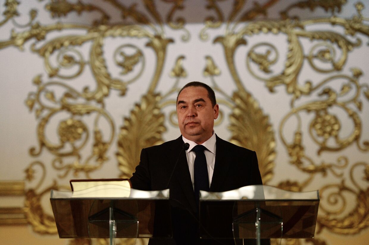 Избранный глава Луганской народной республики Игорь Плотницкий на церемонии инаугурации в Луганске
