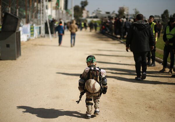 Молодежный военный лагерь ХАМАС 