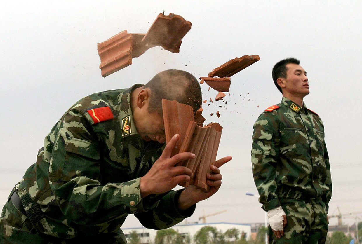 Тренировка сил специального назначения в Чанчуне, провинция Гирин