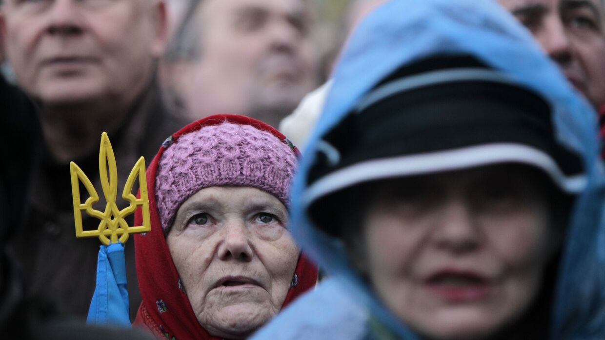 Участники протестов на Площади Независимости в Киеве