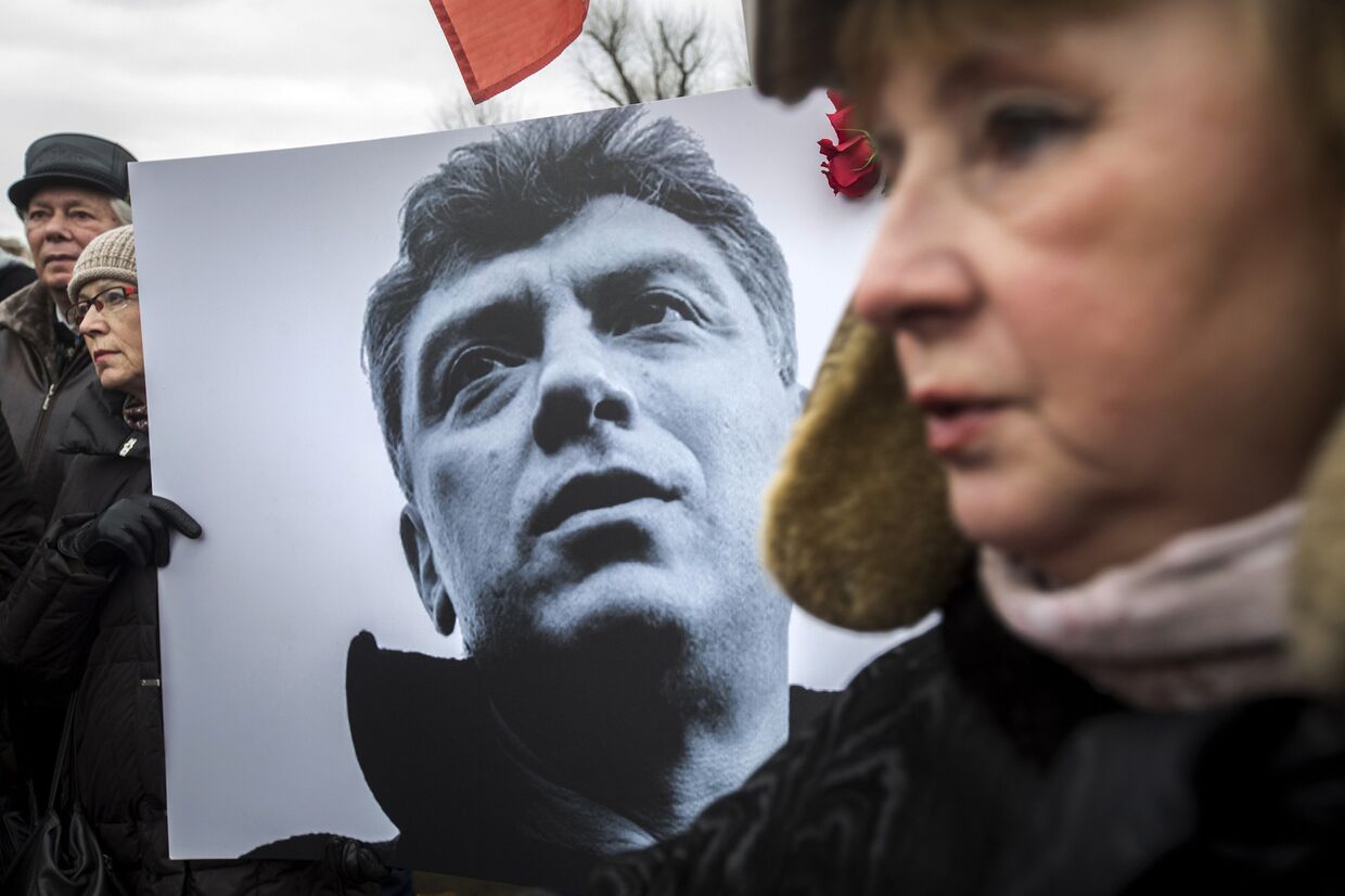 Марш памяти Бориса Немцова в Санкт-Петербурге