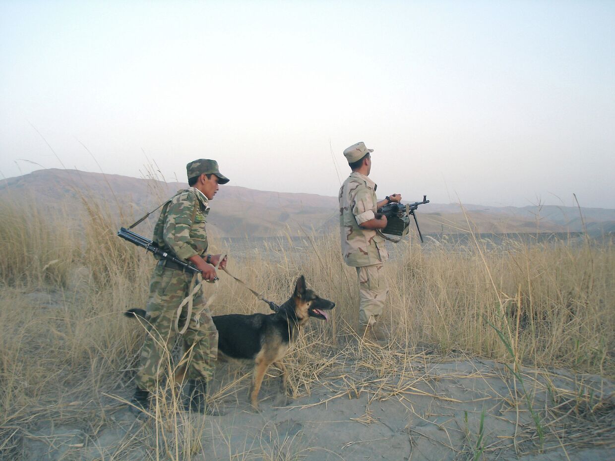 На таджикско-афганской границе