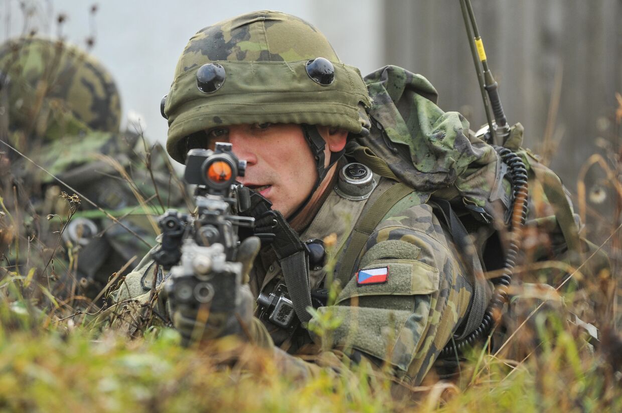 Солдат Чешской республики на учениях Combined Resolve