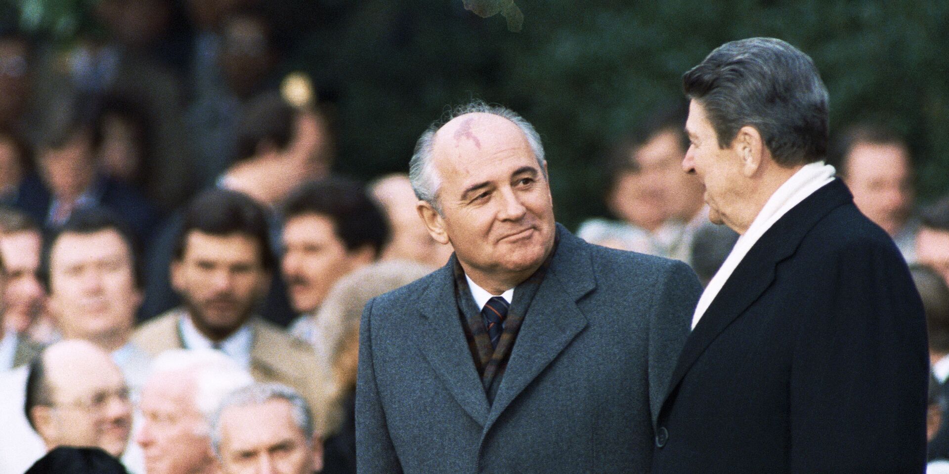 Михаил Горбачев и Рональд Рейган - ИноСМИ, 1920, 31.08.2022