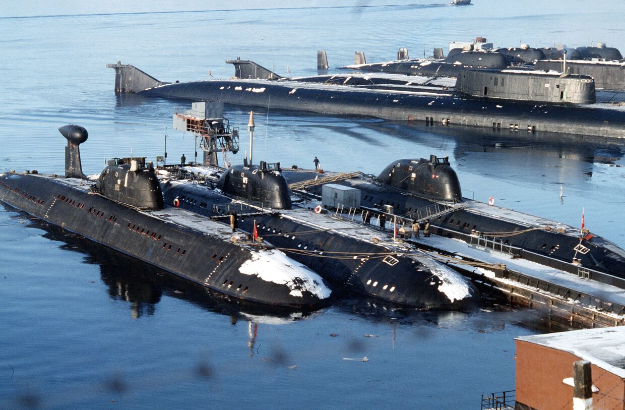 Северный флот. База атомных подводных лодок
