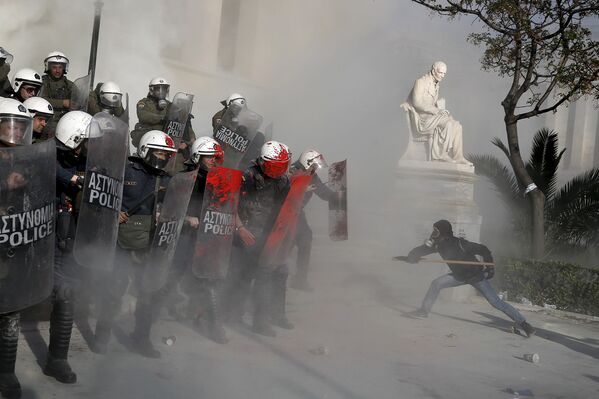 Акция протеста против секретных тюрем в Афинах