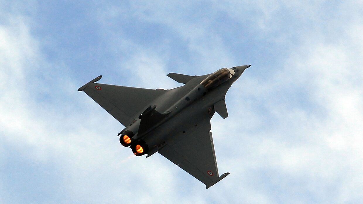 Французский истребитель Dassault Rafale 