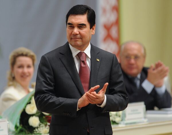 Президент Туркменистана Гурбангулы Бердымухамедов на VII Форуме творческой и научной интеллигенции стран СНГ