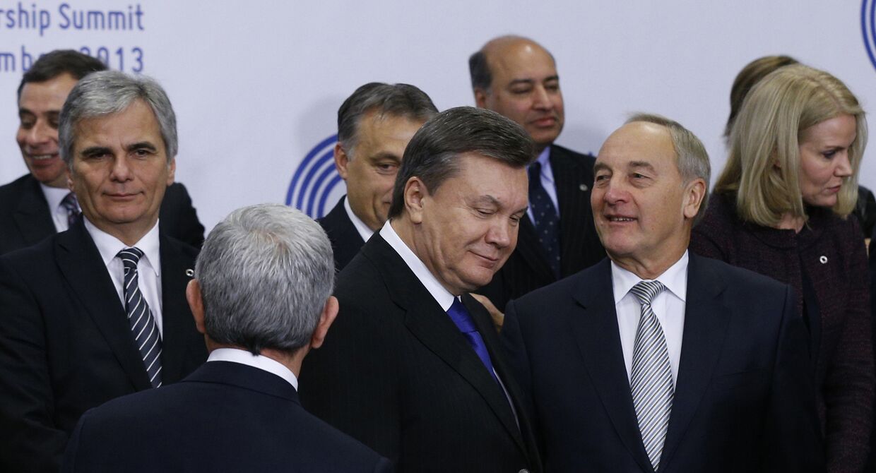 Виктор Янукович на саммите Восточного партнерства в Риге, ноябрь 2013 года