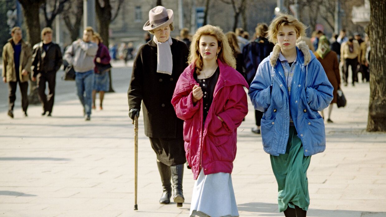 На улице Вильнюса, 1990 год