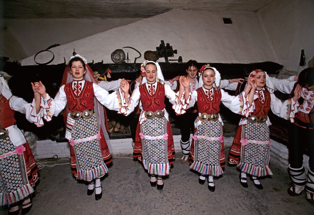 Старинный болгарский свадебный обряд