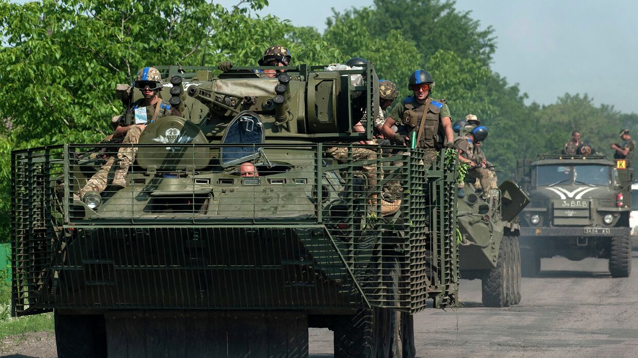 Колонна с украинскими военными под Марьинкой