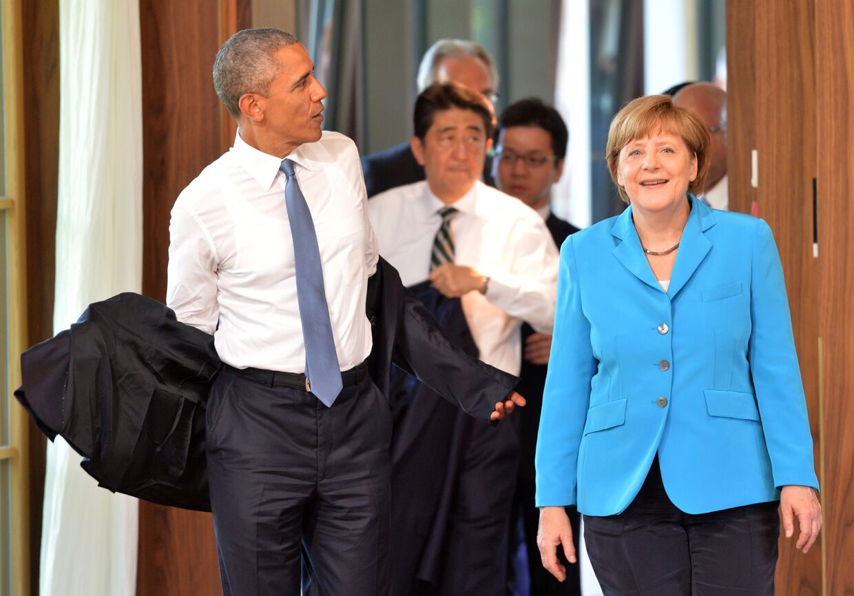 Ангела Меркель, Барак Обама и Синдзо Абэ на саммите G7 в Эльмау