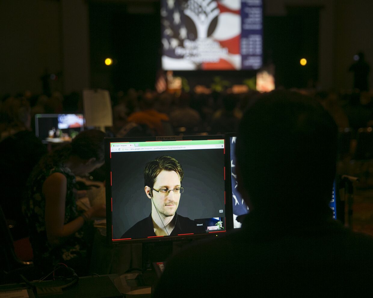 Трансляция интервью с Эдвардом Сноуденом