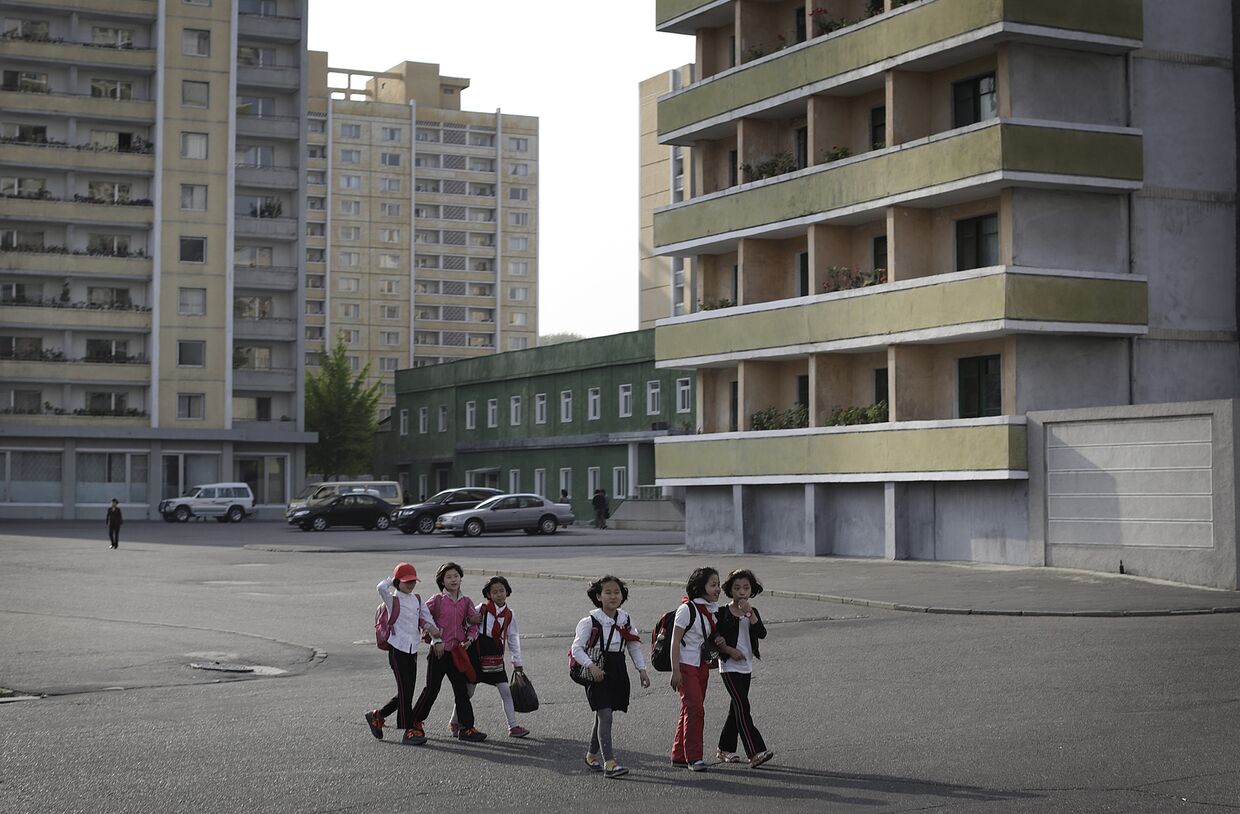 Дети в одном из районов Пхеньяна