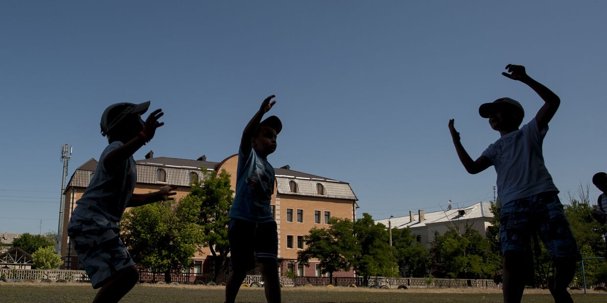 Дети в Северодонецке Луганской области