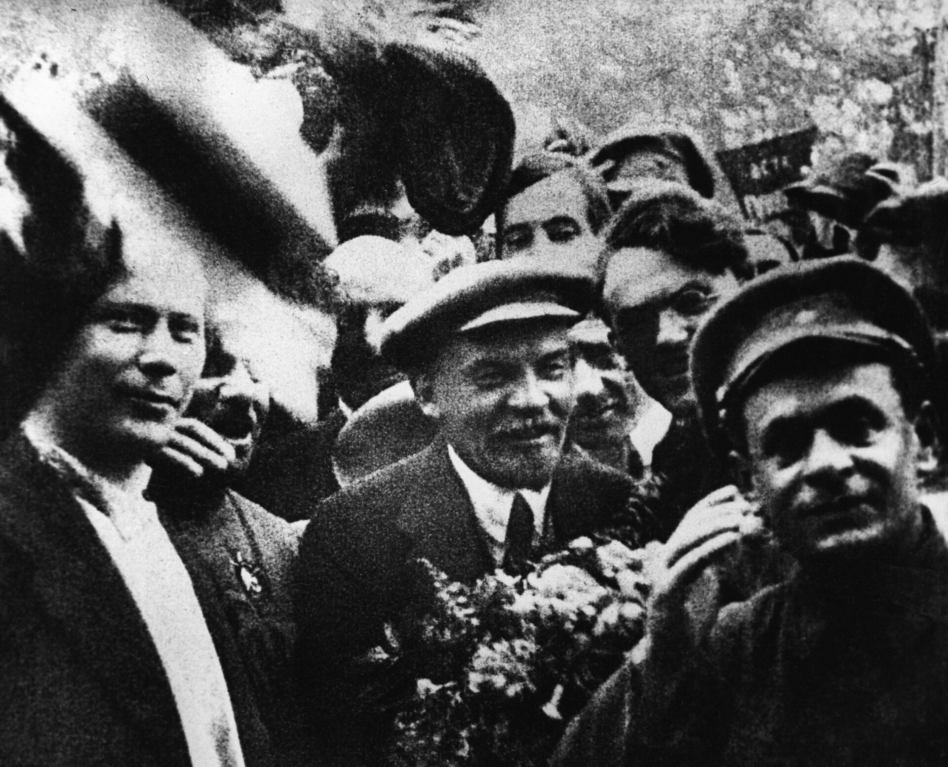 В.И. Ленин на II конгрессе Коминтерна - ИноСМИ, 1920, 22.11.2020