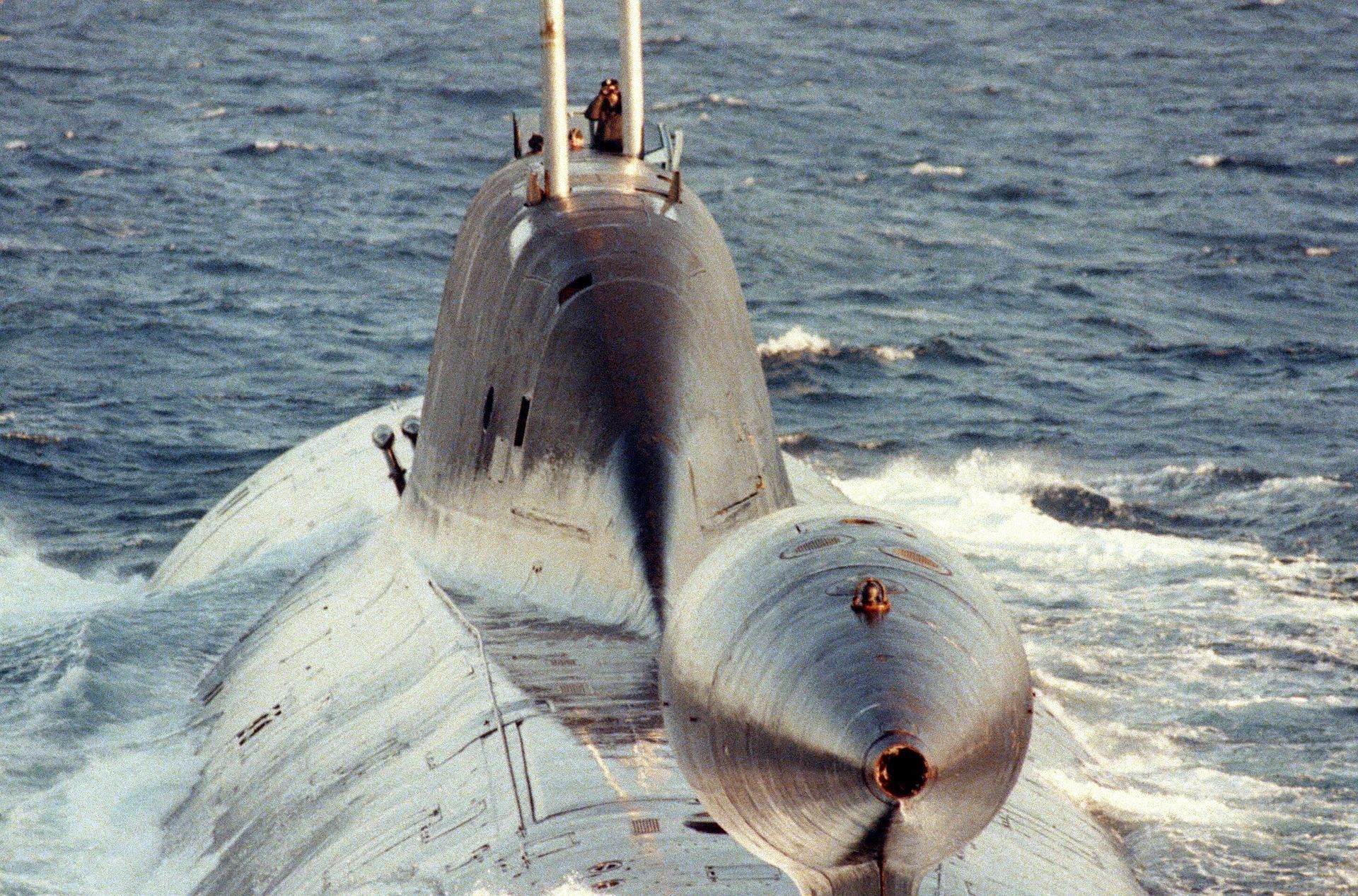 Буль с буксируемой антенной внутри на хвостовом оперении подводной лодки проекта 971 «Щука-Б» - ИноСМИ, 1920, 12.11.2020