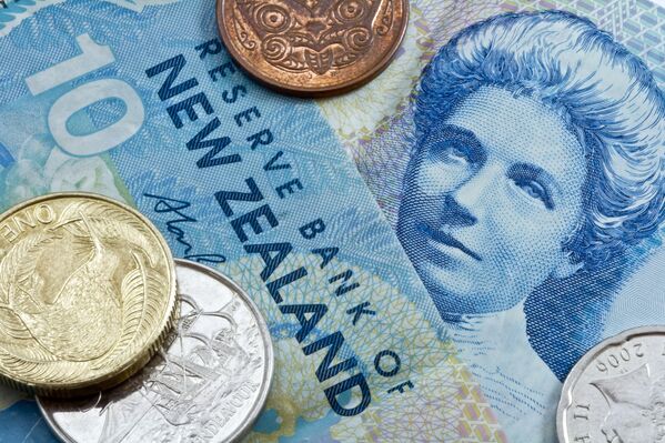 10 новозеландских долларов с изображением Кейт Шеппард