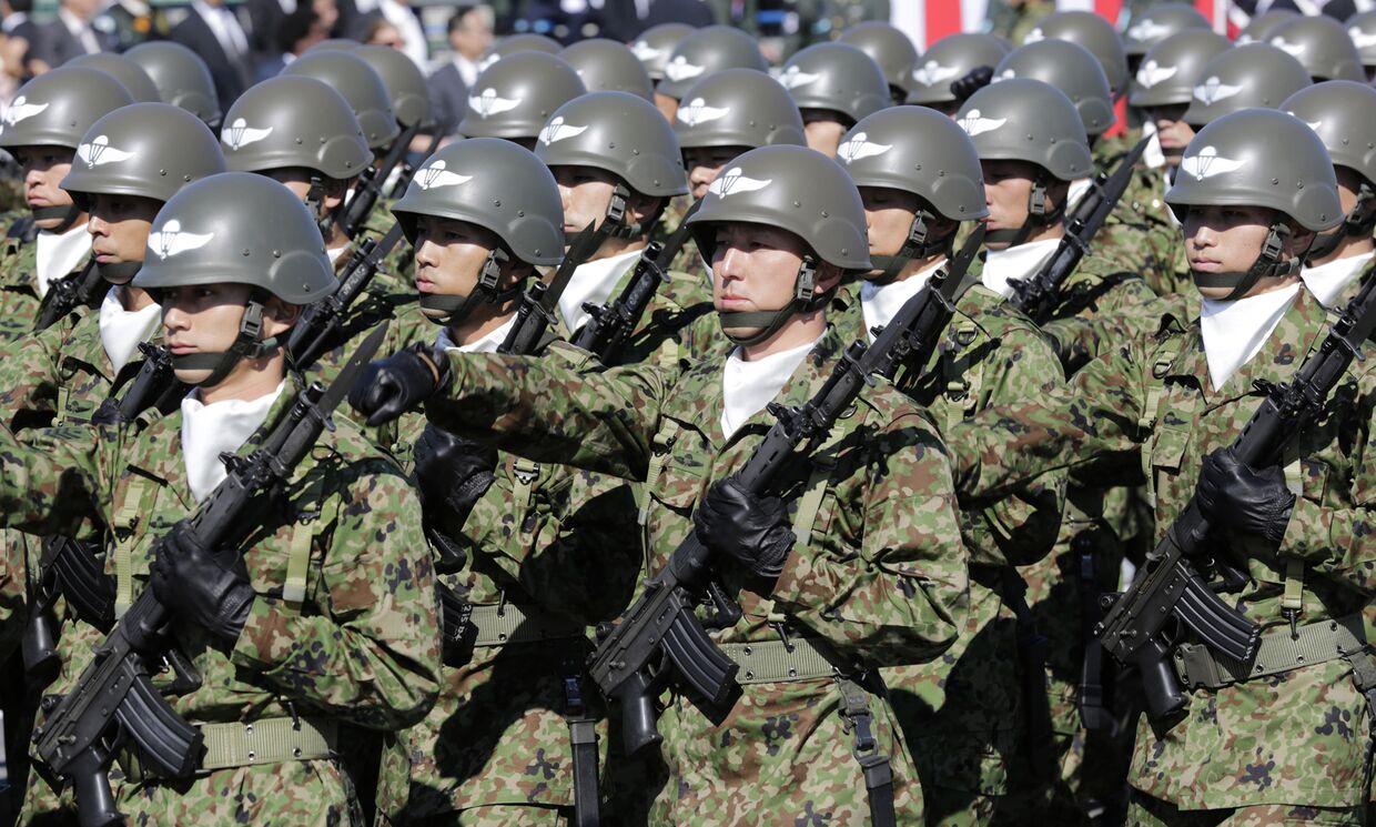 Солдаты сил самообороны Японии