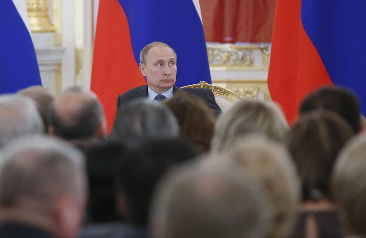 Владимир Путин на заседании Общественной палаты в Кремле