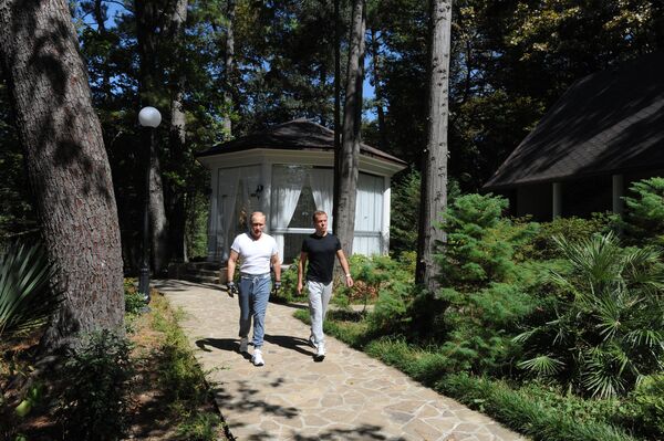 Владимир Путин и Дмитрий Медведев на тренировке в резиденции Бочаров ручей в Сочи