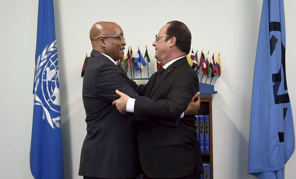 Вcтреча Джейкоба Зумы и Франсуа Олланда во время 70-й сессии Генеральной ассамблеи ООН