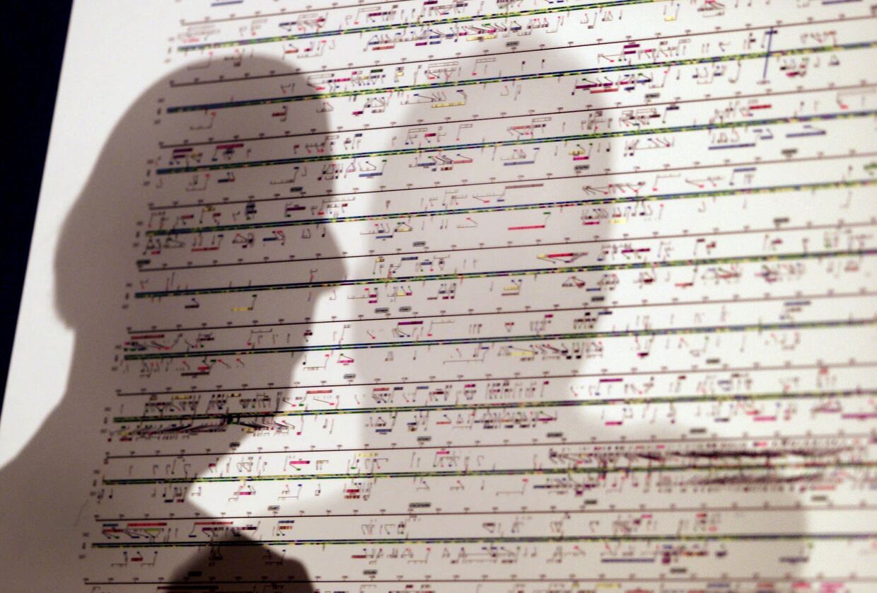 Тень генетика Крейга Вентера на карте генома человека