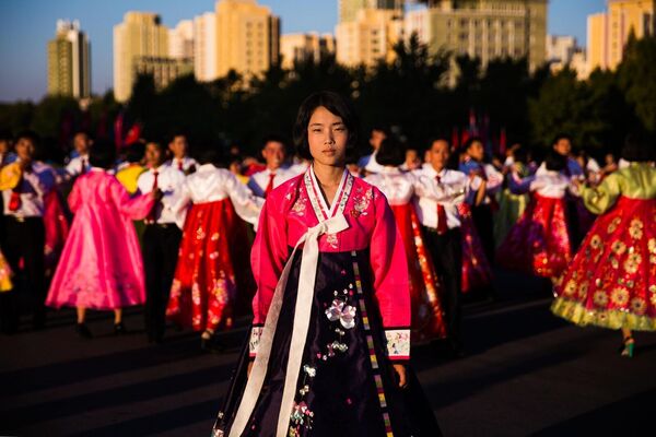 Женщины из Северной Кореи в проекте «Атлас красоты»