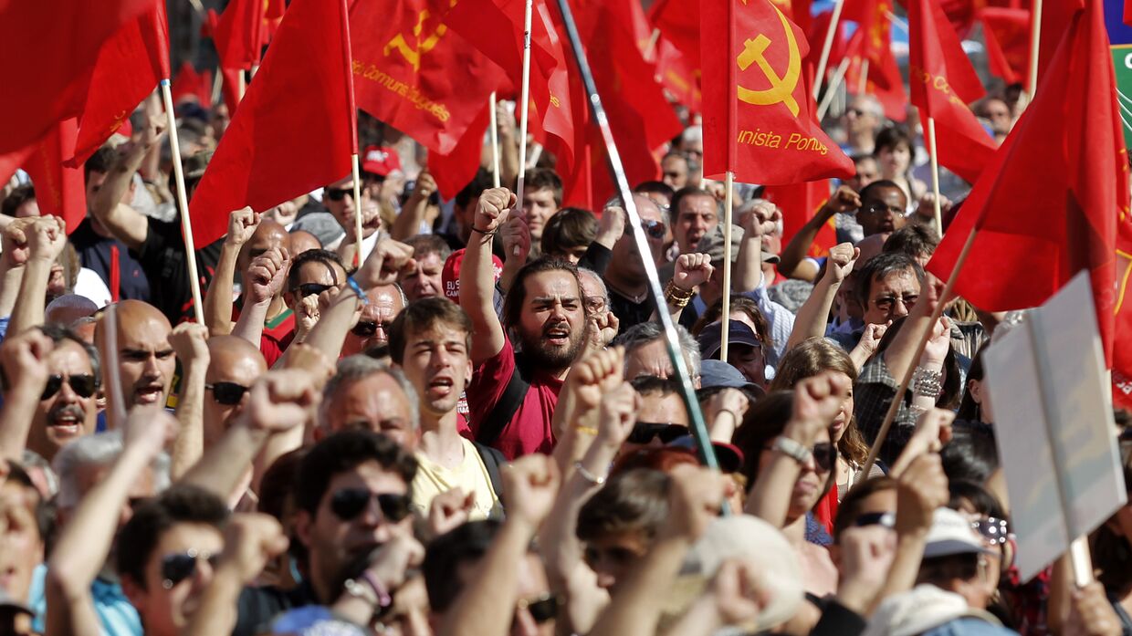 Демонстрация португальской коммунистической партии в Лиссабоне