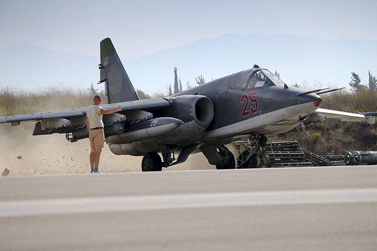 Российский штурмовик Су-25 на авиабазе «Хмеймим» в сирийской провинции Латакия