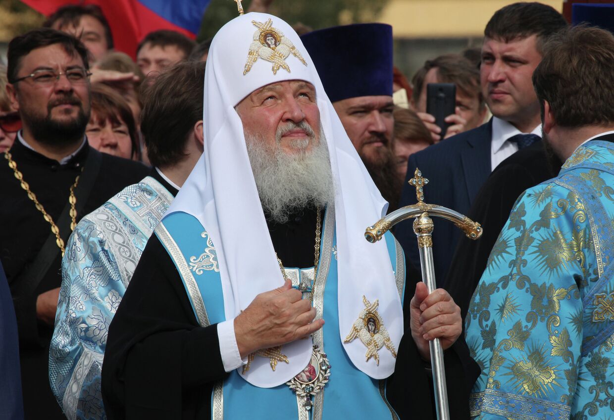 Патриарх Кирилл открыл памятник Владимиру Крестителю в Смоленске
