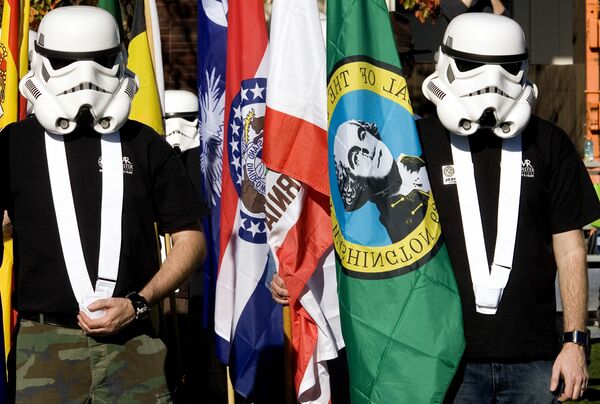 Легионеры 501-го батальона во время репетиции перед Парадом роз в Пасадине, 31 декабря 2006 года Легионеры 501-го батальона во время репетиции перед Парадом роз в Пасадине, 31 декабря 2006 года