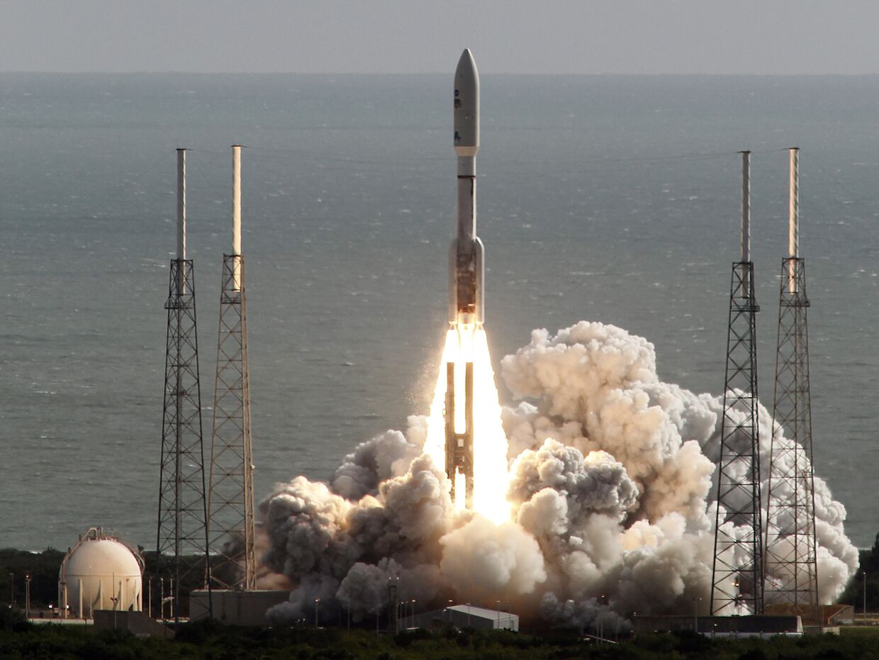 Старт ракеты «Атлас V» с ровером Curiosity с мыса Канаверал, 26 ноября 2011 года
