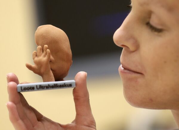 Маарья Ланц 3D-моделью своего будущего ребенка