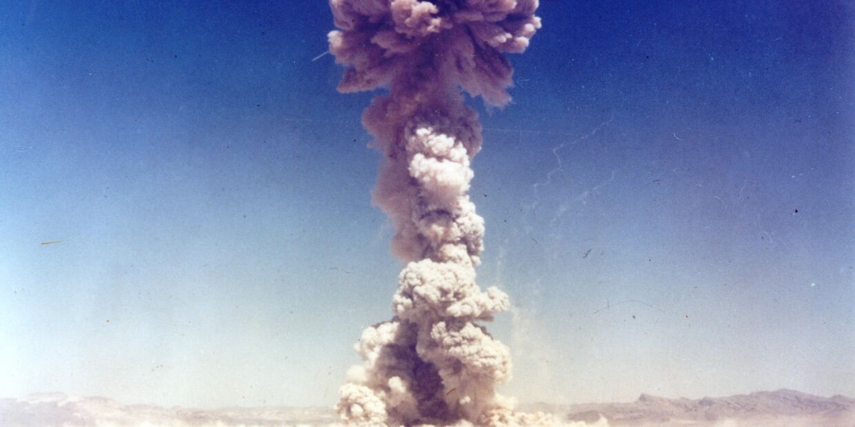 Один из испытательных ядерных взрывов операции «Бастер-Джангл»