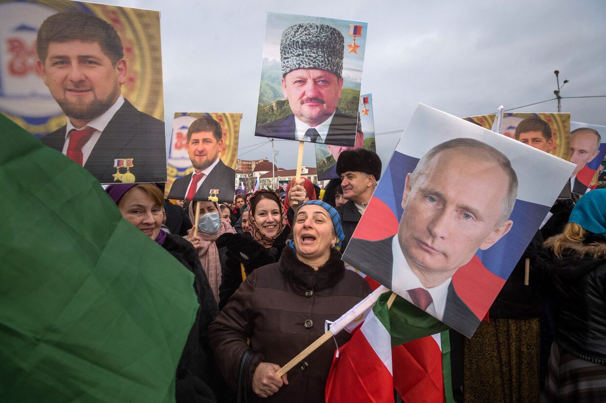 Демонстрация в поддержку Рамзана Кадырова в Грозном