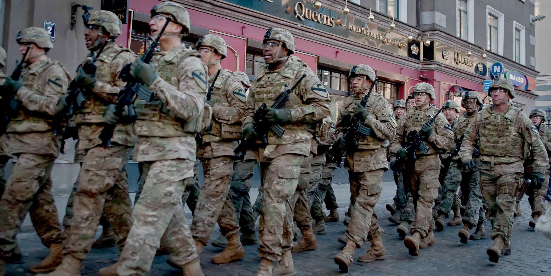 Солдаты США на улице Риги - ИноСМИ, 1920, 27.01.2026