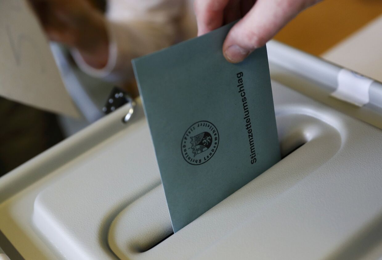 Голосование во время региональных выборов в Бад-Кройцнах