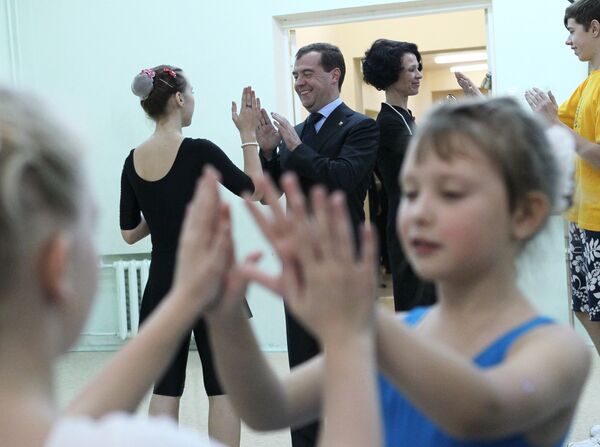 Президент РФ Д.Медведев посетил петрозаводский Дворец творчества детей и юношества