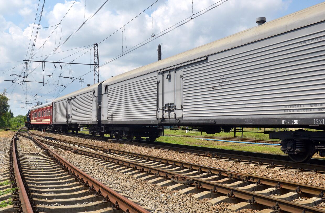 Товарный поезд в Украине
