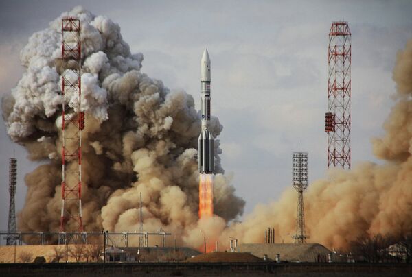 Пуск ракеты Протон-М со спутником Intelsat-22 Пуск ракеты Протон-М со спутником Intelsat-22