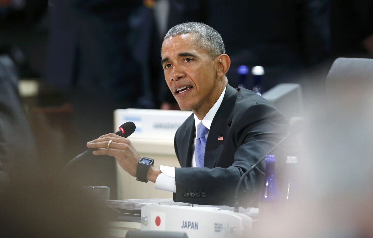 Президент США Барак Обама во время встречи в рамках саммита по ядерной безопасности в Вашингтоне