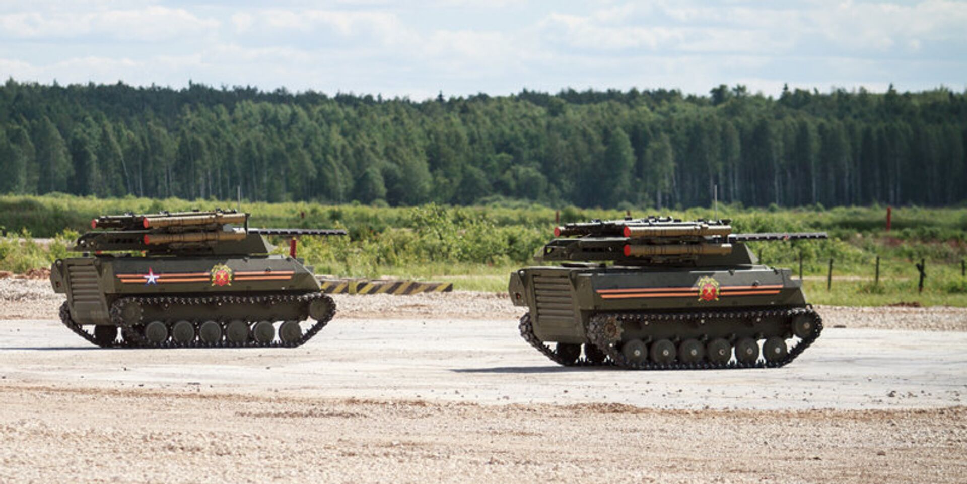 Боевой многофункциональный робототехнический комплекс Уран-9 - ИноСМИ, 1920, 01.07.2025