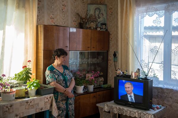 Трансляция «Прямой линии с Владимиром Путиным» Трансляция «Прямой линии с Владимиром Путиным»