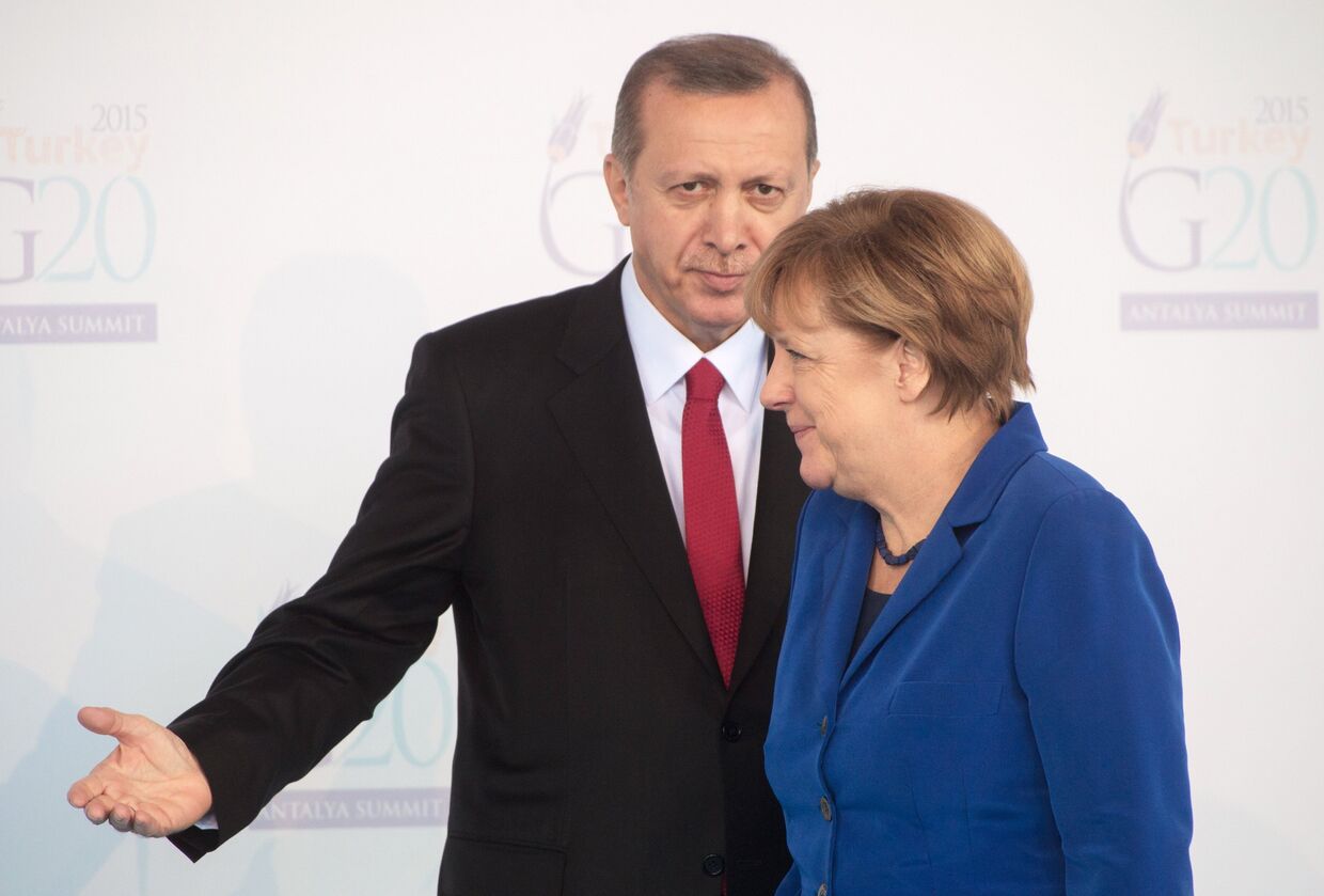 Президент Турции Тайип Эрдоган и Федеральный канцлер Германии Ангела Меркель