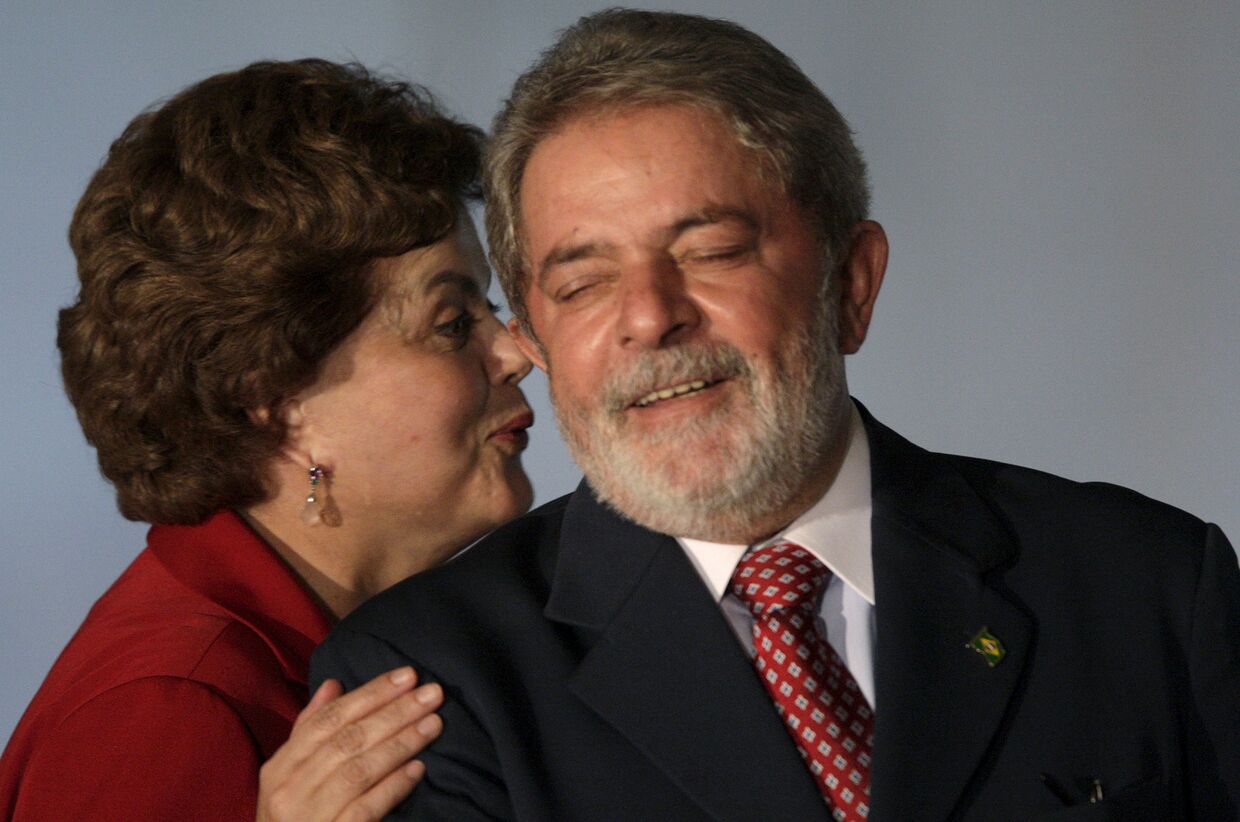 Дилма Руссефф и Лула да Силва на встрече в Бразилиа